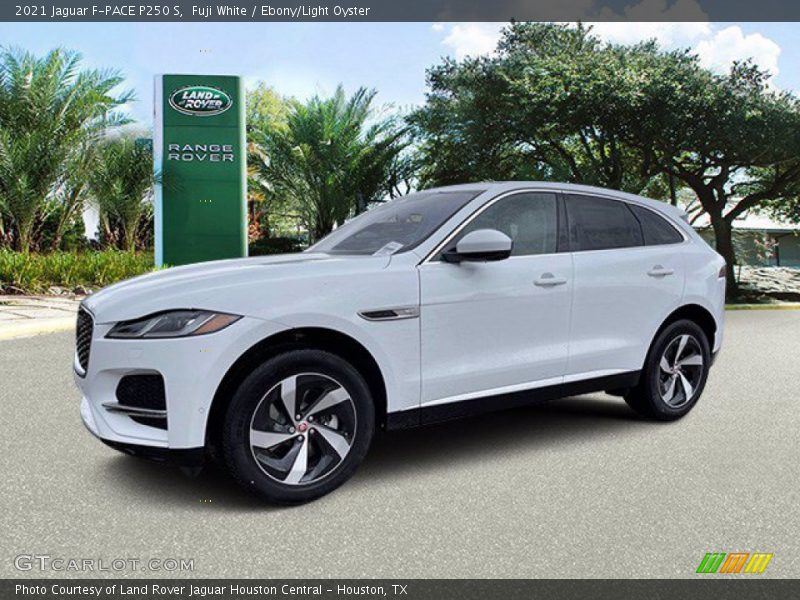 Fuji White / Ebony/Light Oyster 2021 Jaguar F-PACE P250 S