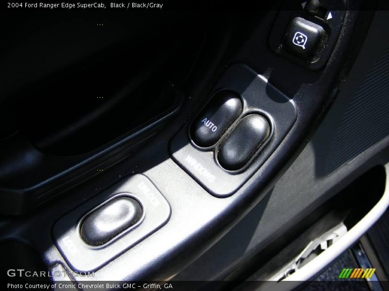 Black / Black/Gray 2004 Ford Ranger Edge SuperCab