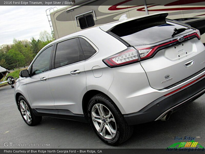 Ingot Silver / Ebony 2016 Ford Edge Titanium