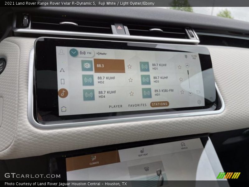 Fuji White / Light Oyster/Ebony 2021 Land Rover Range Rover Velar R-Dynamic S
