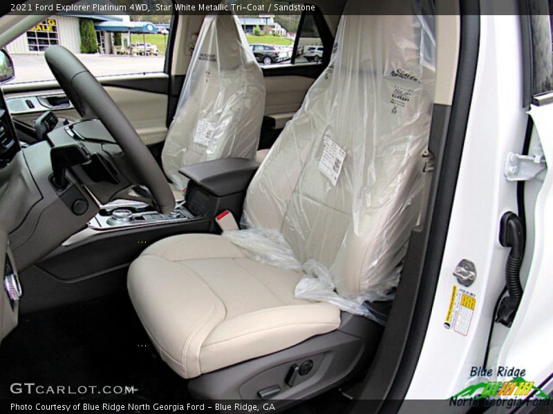 Star White Metallic Tri-Coat / Sandstone 2021 Ford Explorer Platinum 4WD
