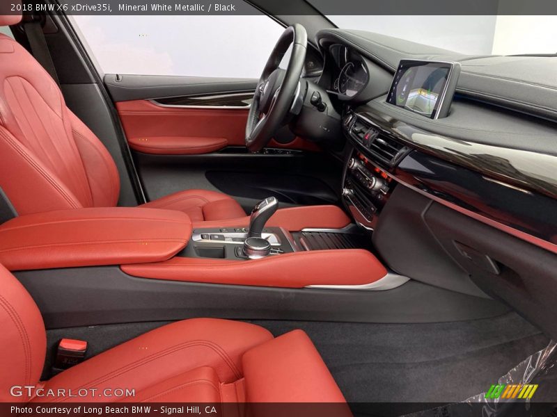 Mineral White Metallic / Black 2018 BMW X6 xDrive35i