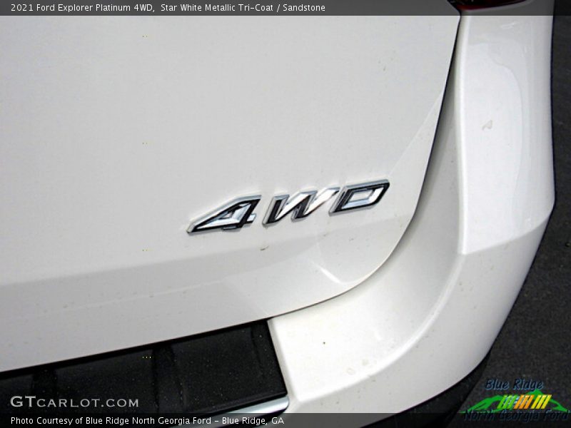 Star White Metallic Tri-Coat / Sandstone 2021 Ford Explorer Platinum 4WD