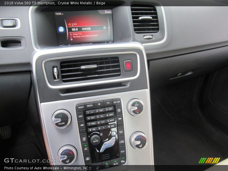 Crystal White Metallic / Beige 2018 Volvo S60 T5 Inscription