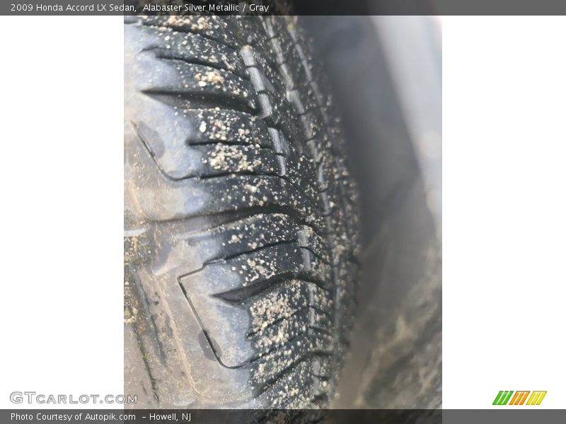 Alabaster Silver Metallic / Gray 2009 Honda Accord LX Sedan