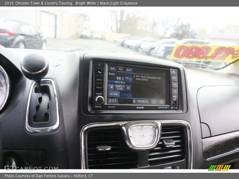 Bright White / Black/Light Graystone 2015 Chrysler Town & Country Touring