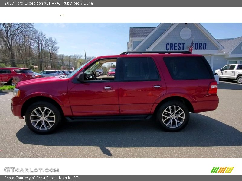Ruby Red / Dune 2017 Ford Expedition XLT 4x4