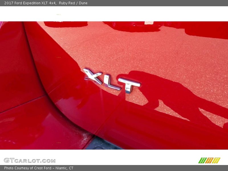 Ruby Red / Dune 2017 Ford Expedition XLT 4x4