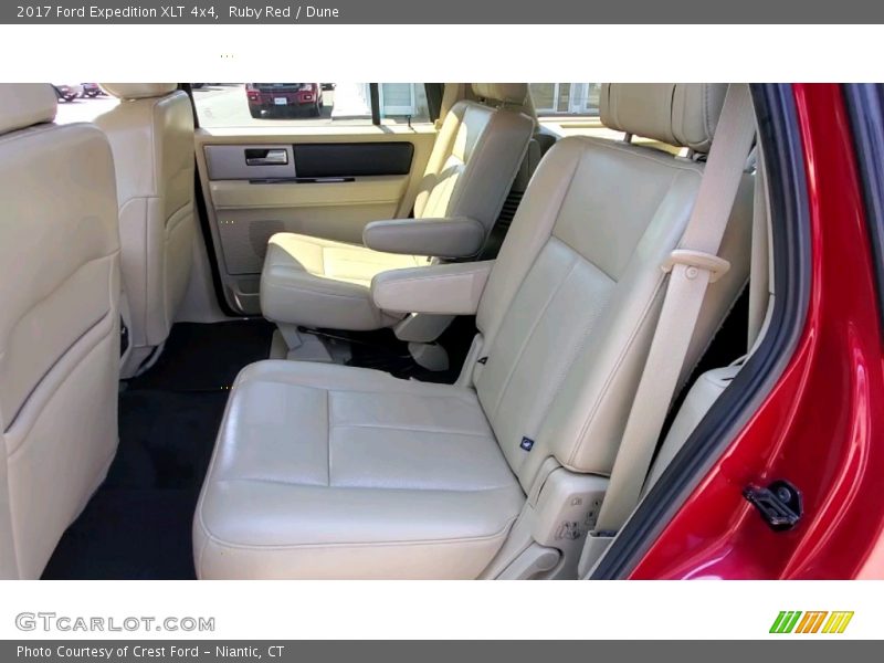 Ruby Red / Dune 2017 Ford Expedition XLT 4x4