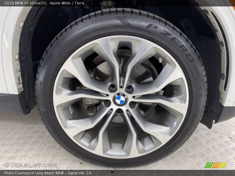 Alpine White / Terra 2018 BMW X5 sDrive35i