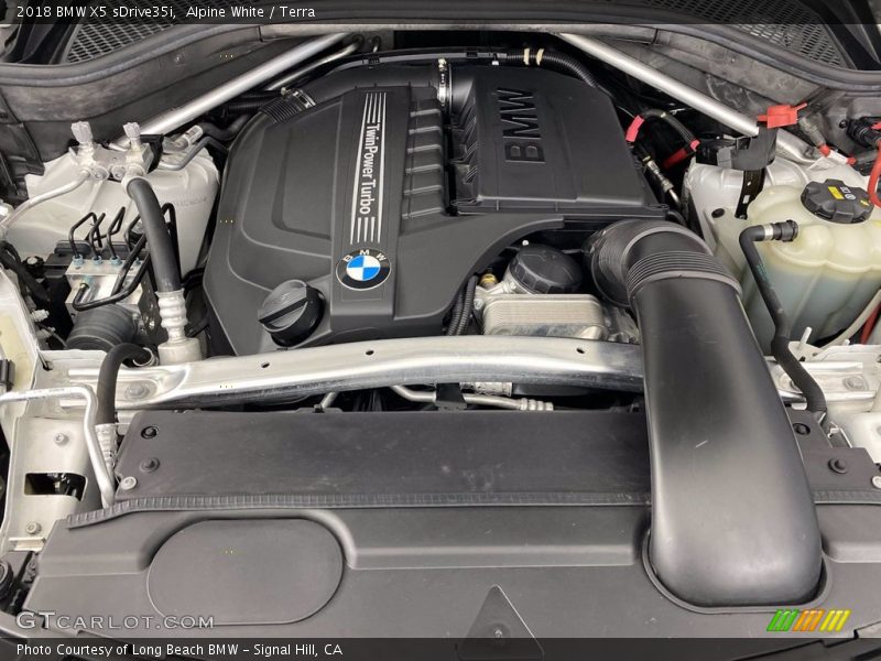Alpine White / Terra 2018 BMW X5 sDrive35i