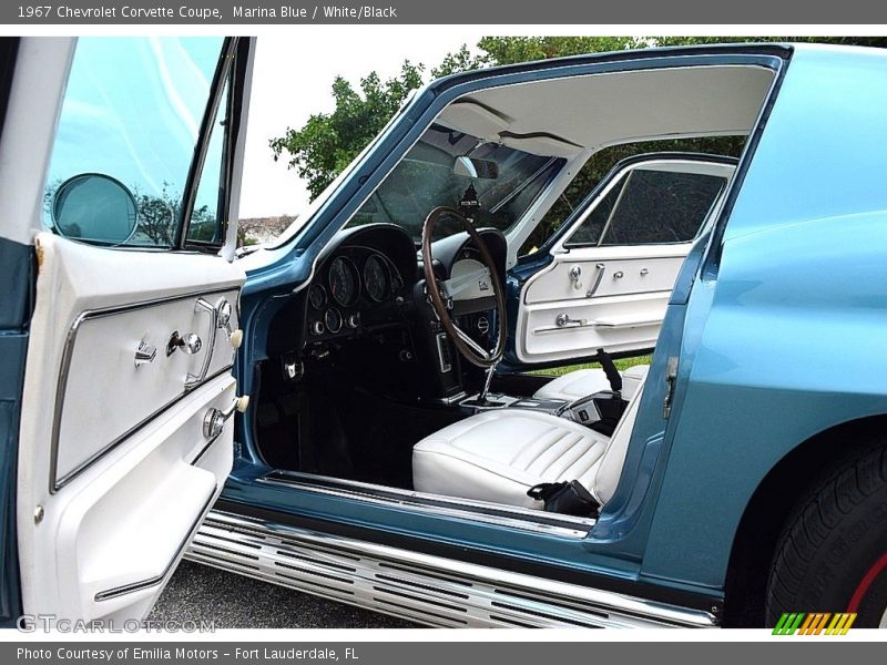 Front Seat of 1967 Corvette Coupe
