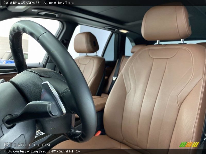 Alpine White / Terra 2018 BMW X5 sDrive35i