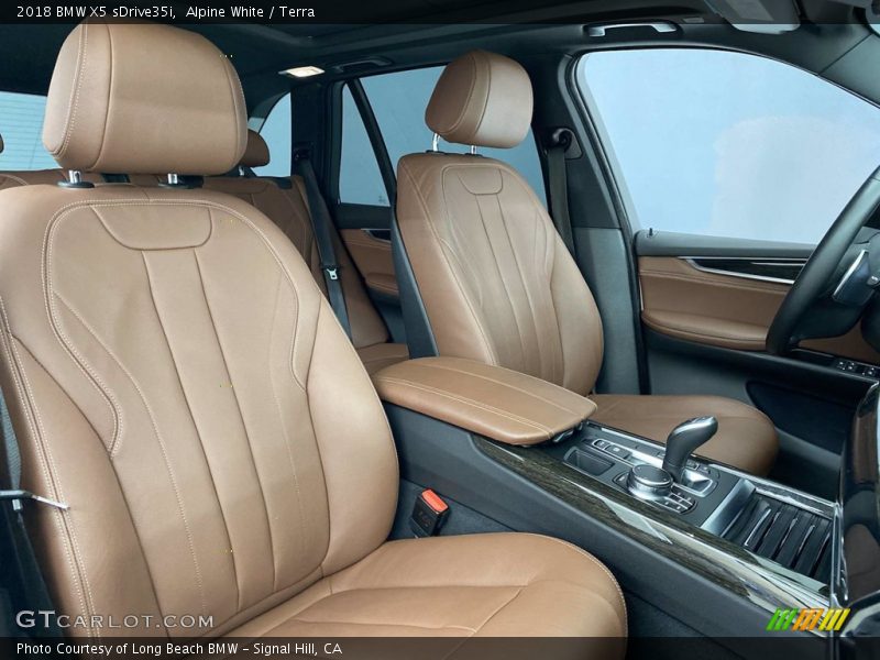 Alpine White / Terra 2018 BMW X5 sDrive35i