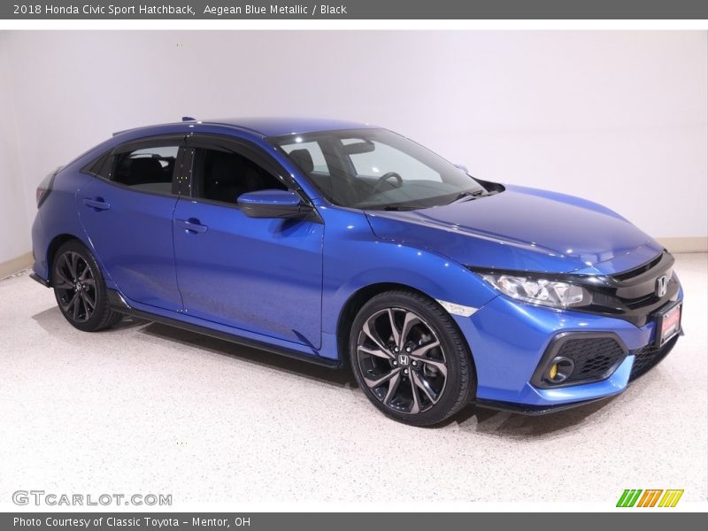 Front 3/4 View of 2018 Civic Sport Hatchback