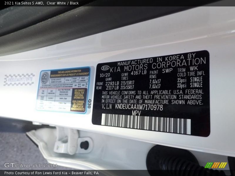 Clear White / Black 2021 Kia Seltos S AWD