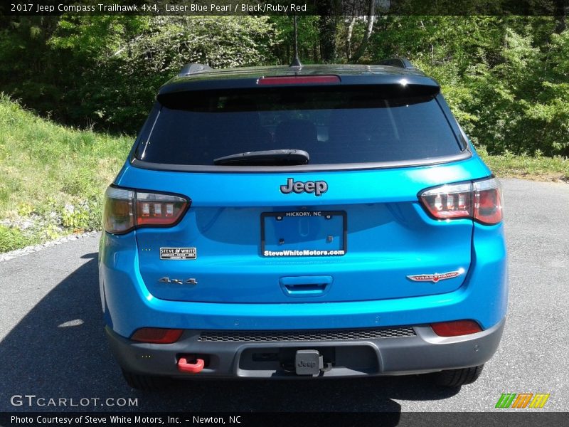 Laser Blue Pearl / Black/Ruby Red 2017 Jeep Compass Trailhawk 4x4