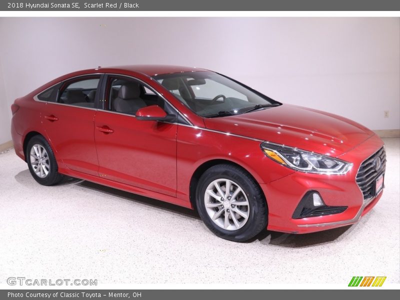 Scarlet Red / Black 2018 Hyundai Sonata SE