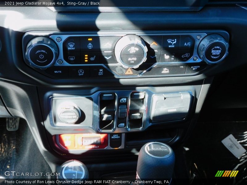 Sting-Gray / Black 2021 Jeep Gladiator Mojave 4x4