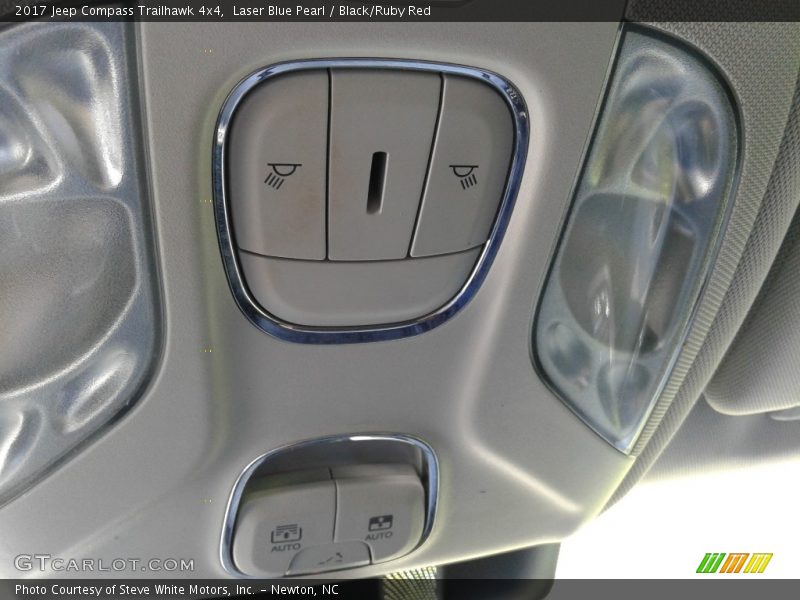 Laser Blue Pearl / Black/Ruby Red 2017 Jeep Compass Trailhawk 4x4