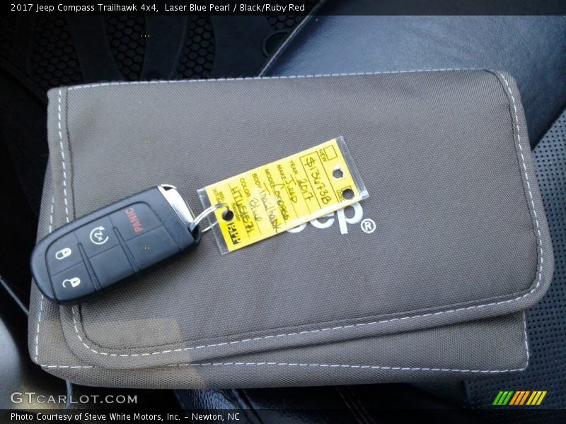 Laser Blue Pearl / Black/Ruby Red 2017 Jeep Compass Trailhawk 4x4