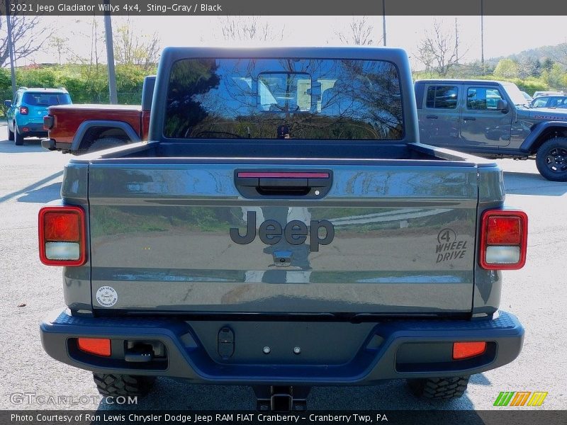 Sting-Gray / Black 2021 Jeep Gladiator Willys 4x4