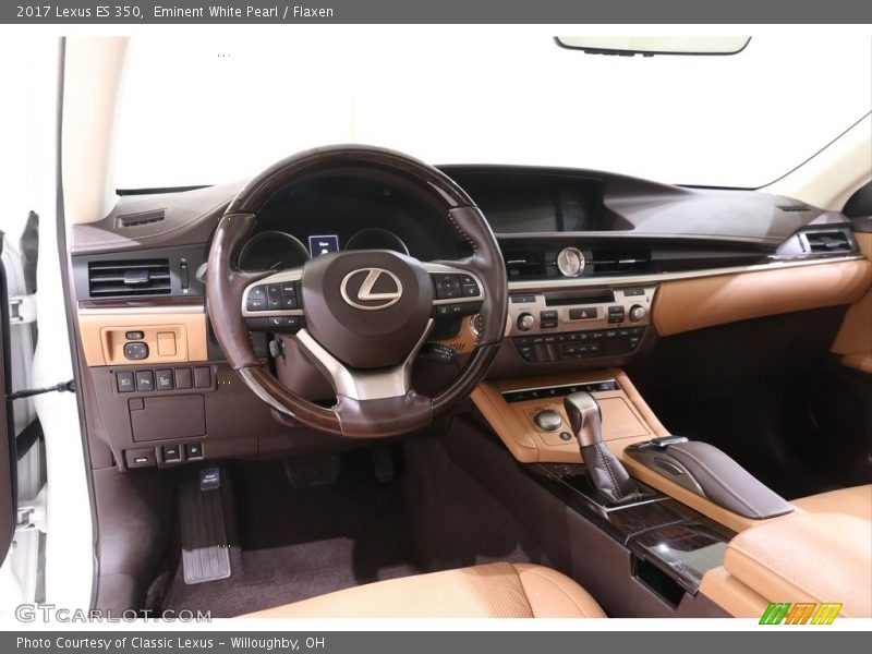 Eminent White Pearl / Flaxen 2017 Lexus ES 350