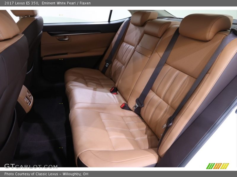 Eminent White Pearl / Flaxen 2017 Lexus ES 350