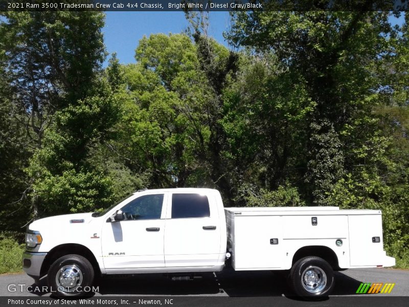 Bright White / Diesel Gray/Black 2021 Ram 3500 Tradesman Crew Cab 4x4 Chassis