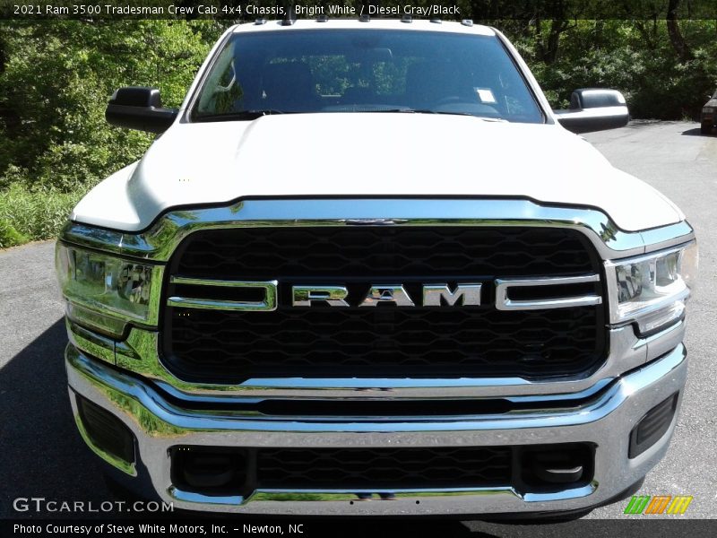 Bright White / Diesel Gray/Black 2021 Ram 3500 Tradesman Crew Cab 4x4 Chassis