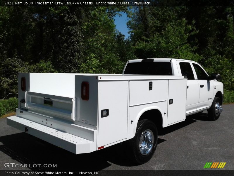 Bright White / Diesel Gray/Black 2021 Ram 3500 Tradesman Crew Cab 4x4 Chassis