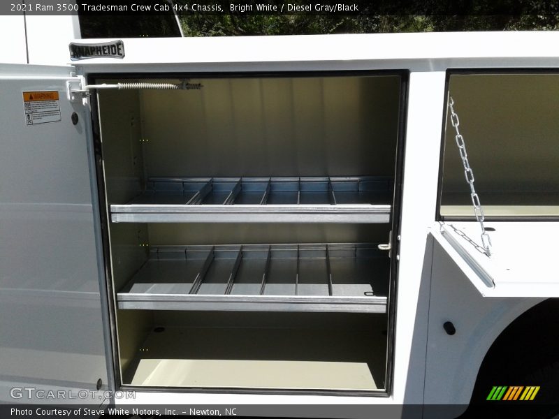Bright White / Diesel Gray/Black 2021 Ram 3500 Tradesman Crew Cab 4x4 Chassis