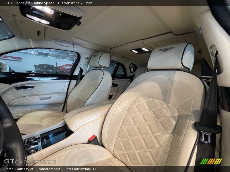 Front Seat of 2016 Mulsanne Speed