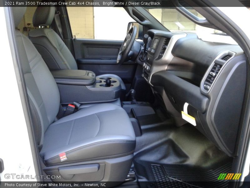 Bright White / Diesel Gray/Black 2021 Ram 3500 Tradesman Crew Cab 4x4 Chassis