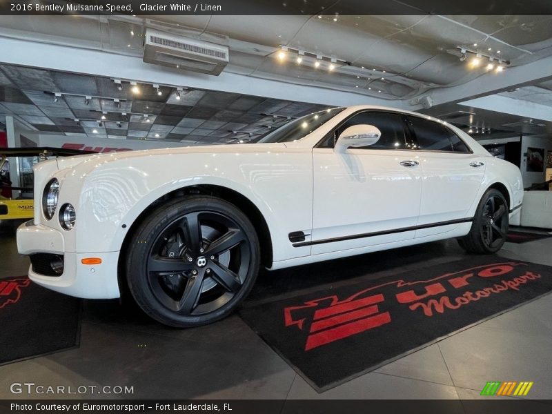 Glacier White / Linen 2016 Bentley Mulsanne Speed