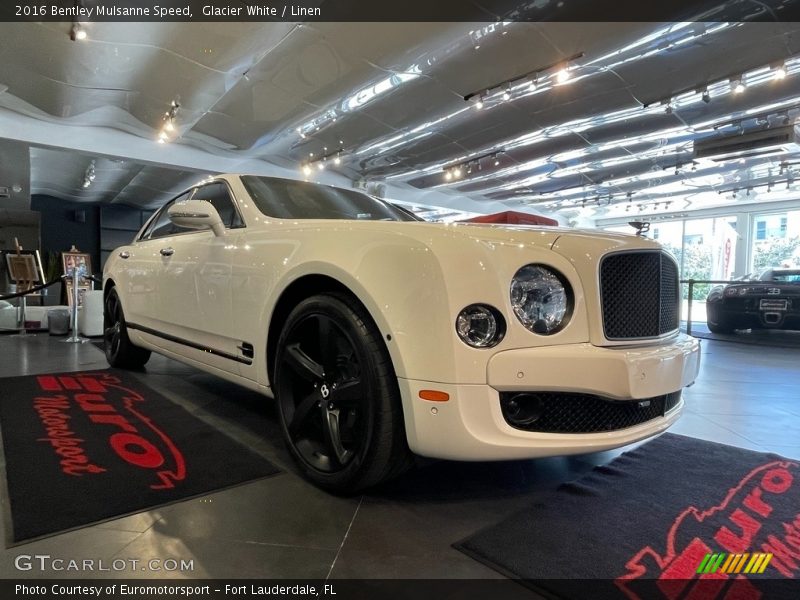 Glacier White / Linen 2016 Bentley Mulsanne Speed