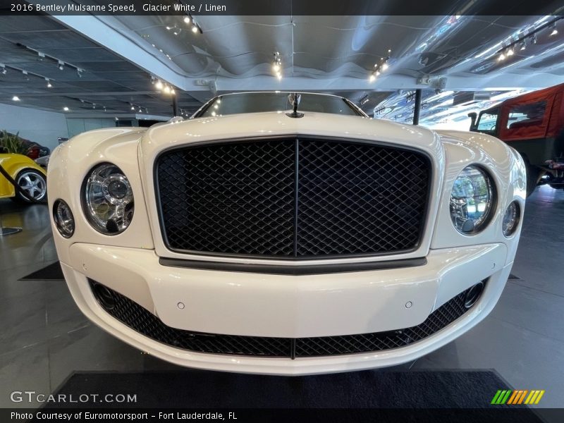 Glacier White / Linen 2016 Bentley Mulsanne Speed