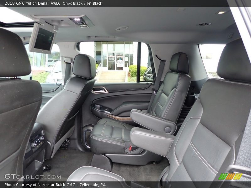 Onyx Black / Jet Black 2018 GMC Yukon Denali 4WD