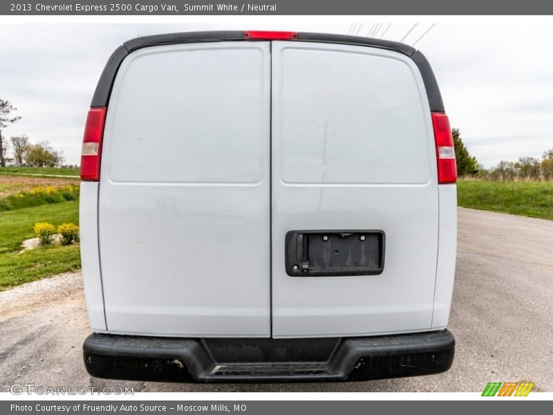 Summit White / Neutral 2013 Chevrolet Express 2500 Cargo Van