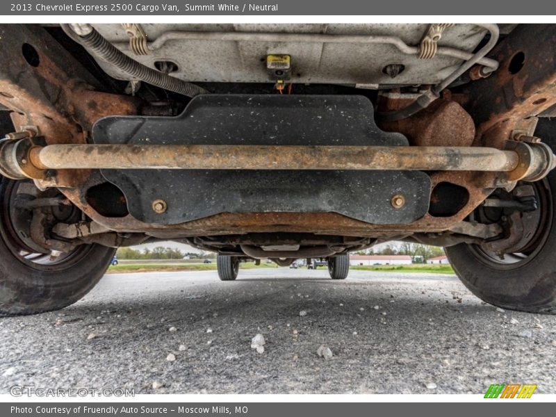 Summit White / Neutral 2013 Chevrolet Express 2500 Cargo Van
