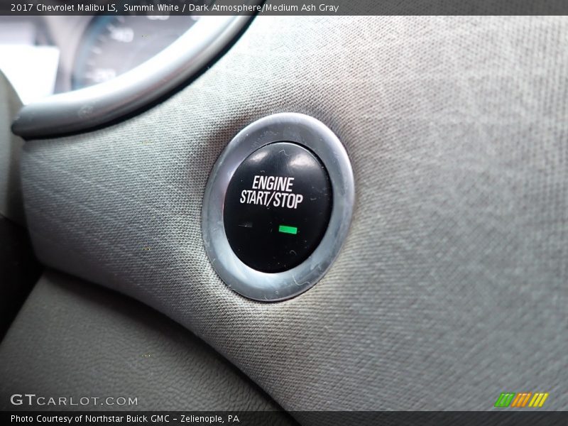 Summit White / Dark Atmosphere/Medium Ash Gray 2017 Chevrolet Malibu LS
