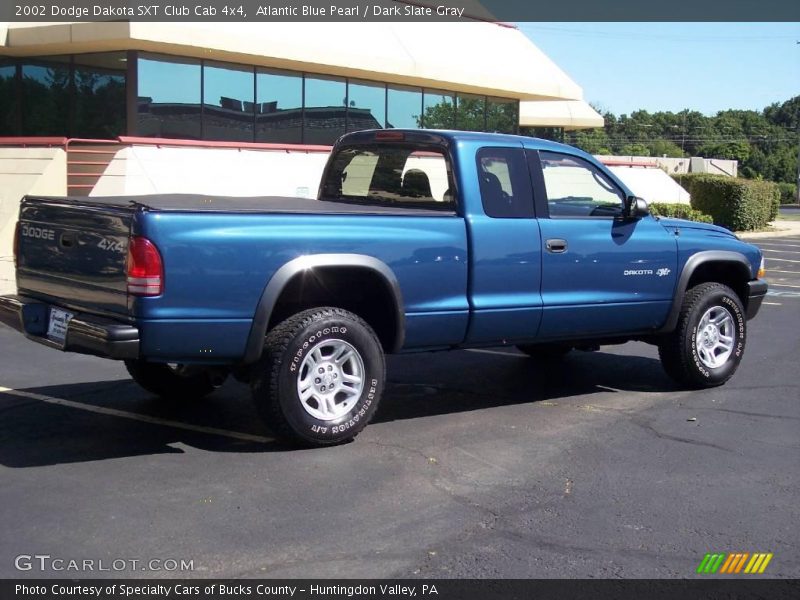 Atlantic Blue Pearl / Dark Slate Gray 2002 Dodge Dakota SXT Club Cab 4x4