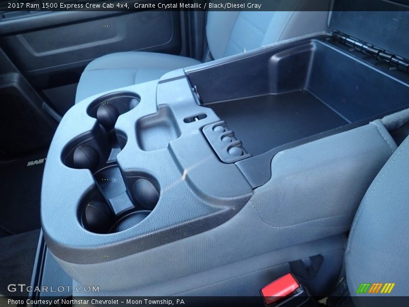 Granite Crystal Metallic / Black/Diesel Gray 2017 Ram 1500 Express Crew Cab 4x4