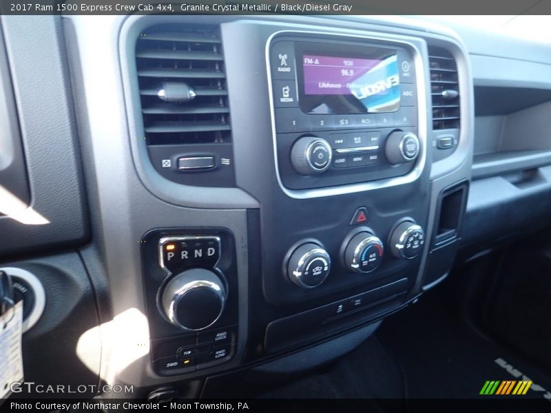 Granite Crystal Metallic / Black/Diesel Gray 2017 Ram 1500 Express Crew Cab 4x4