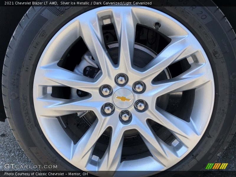 Silver Ice Metallic / Dark Galvanized/Light Galvanized 2021 Chevrolet Blazer LT AWD