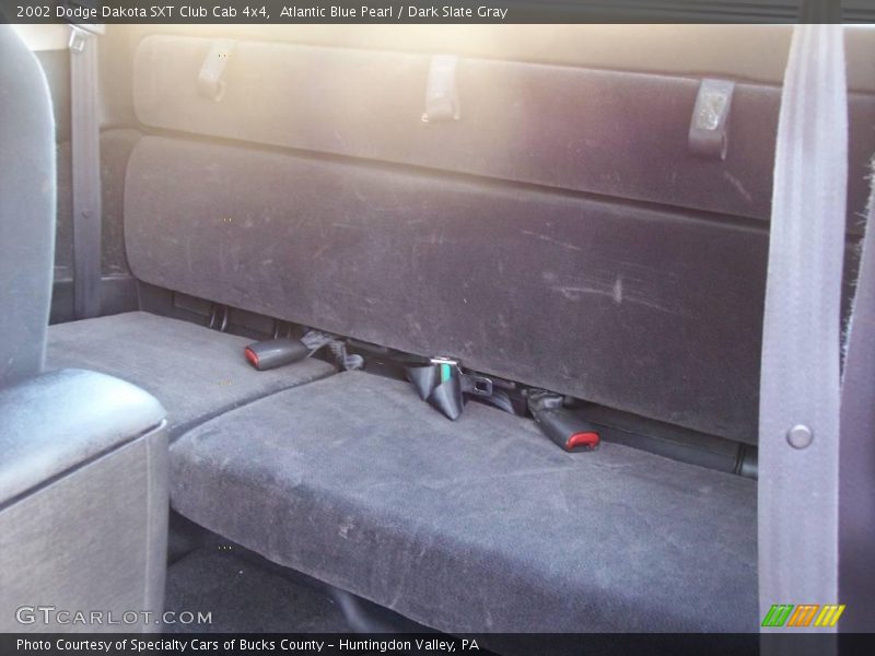 Atlantic Blue Pearl / Dark Slate Gray 2002 Dodge Dakota SXT Club Cab 4x4