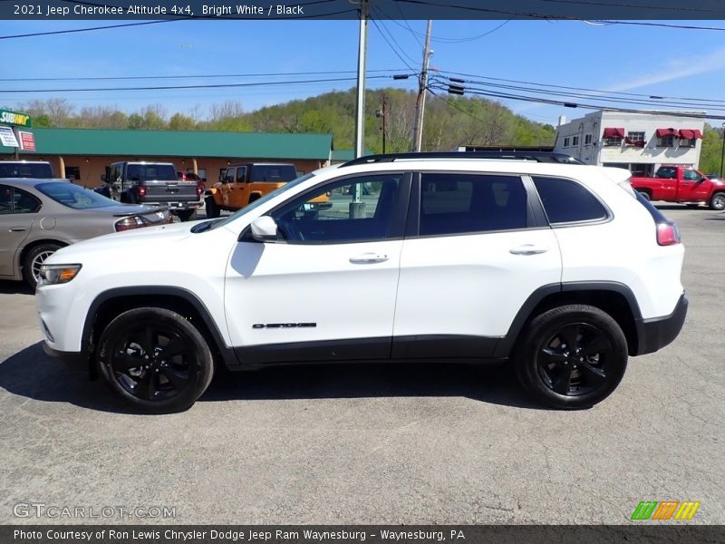 Bright White / Black 2021 Jeep Cherokee Altitude 4x4
