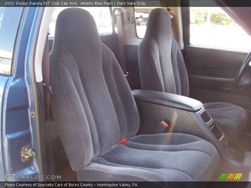Atlantic Blue Pearl / Dark Slate Gray 2002 Dodge Dakota SXT Club Cab 4x4