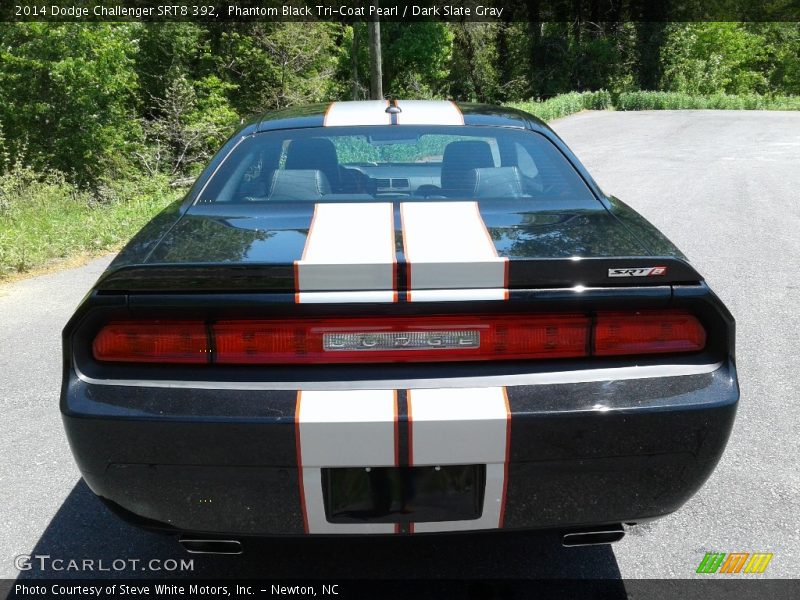 Phantom Black Tri-Coat Pearl / Dark Slate Gray 2014 Dodge Challenger SRT8 392