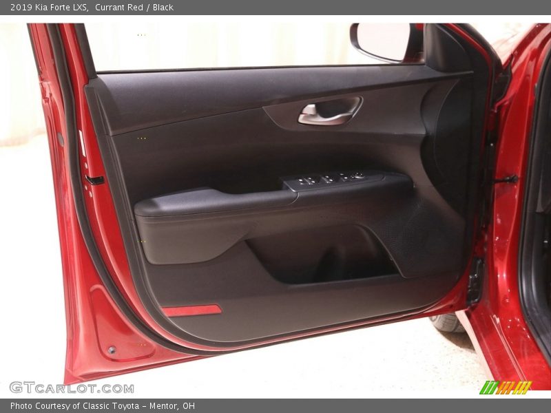 Currant Red / Black 2019 Kia Forte LXS